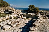 Creta - Kommos nei pressi della spiaggia di Matala sulla costa meridionale, resti del porto minoico.